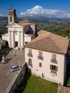 chiesa e palazzo zurlo baranello